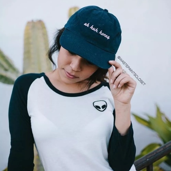 Brandy melville honey navy blue baseball dadd hat - Picture 6 of 7